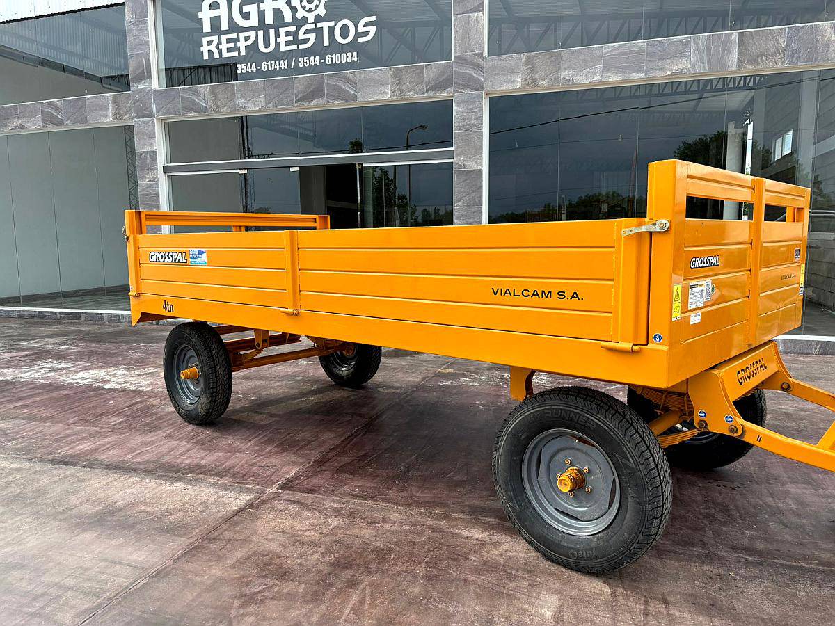 Acoplado Playo 4 Toneladas