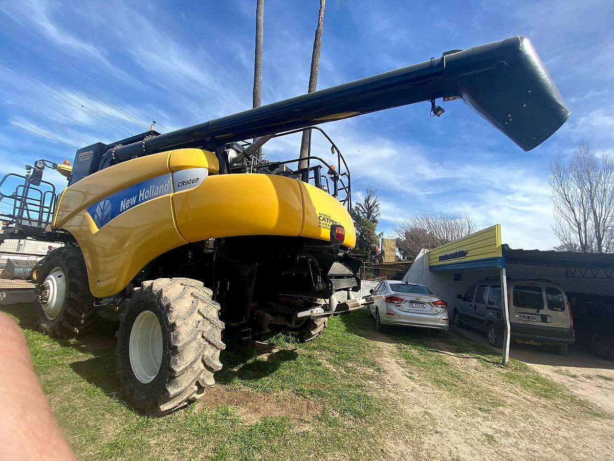 Cosechadora CR9060 - año 2014