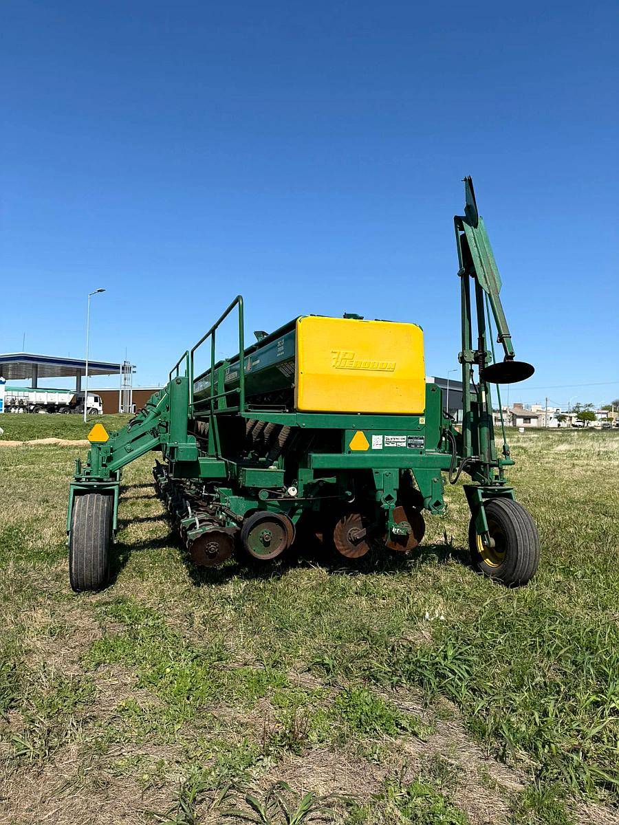 Sembradora Pierobon MIX 2b 7350 PH