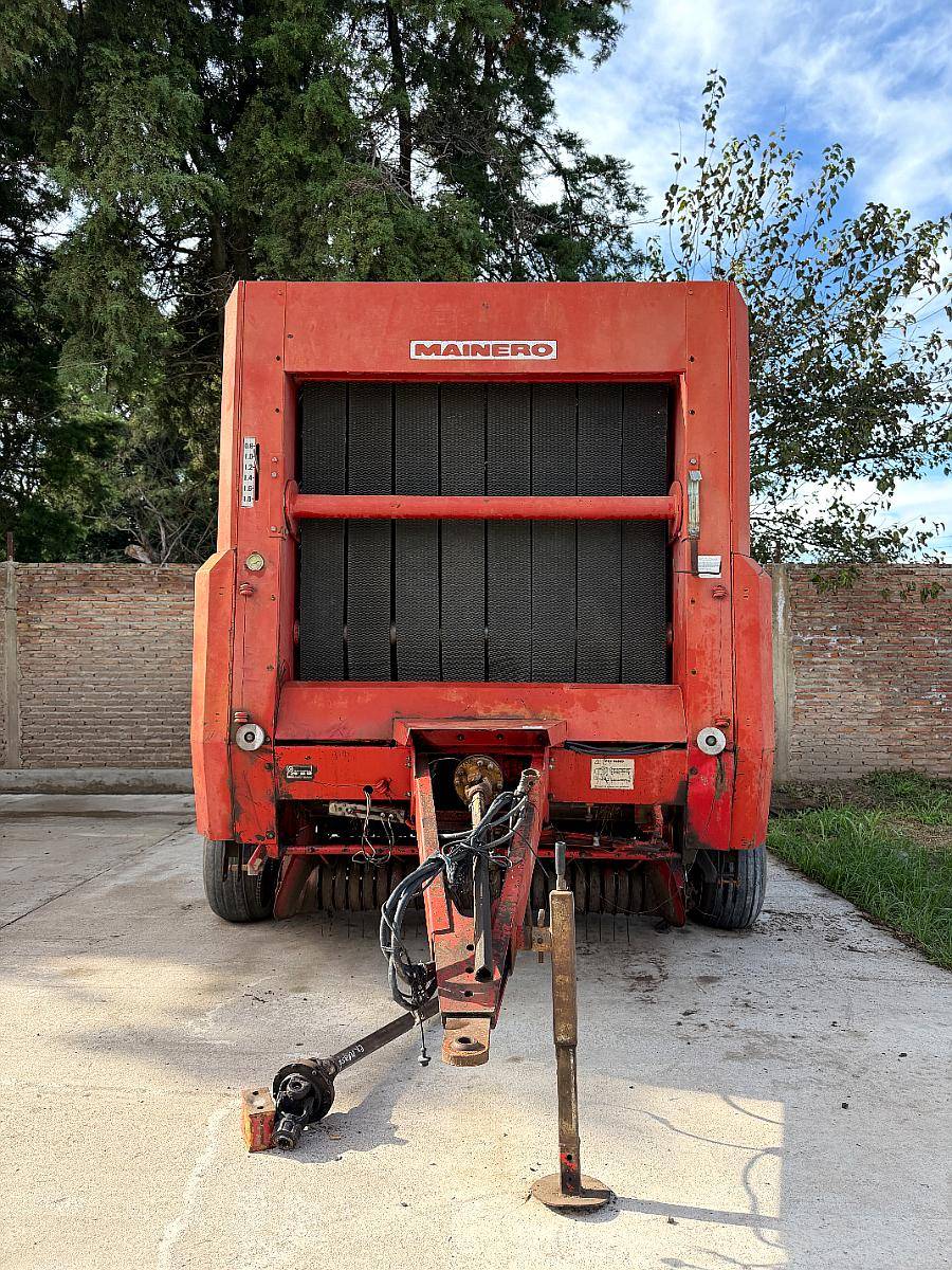 Rotoenfardadora Mainero 5880 MA-20