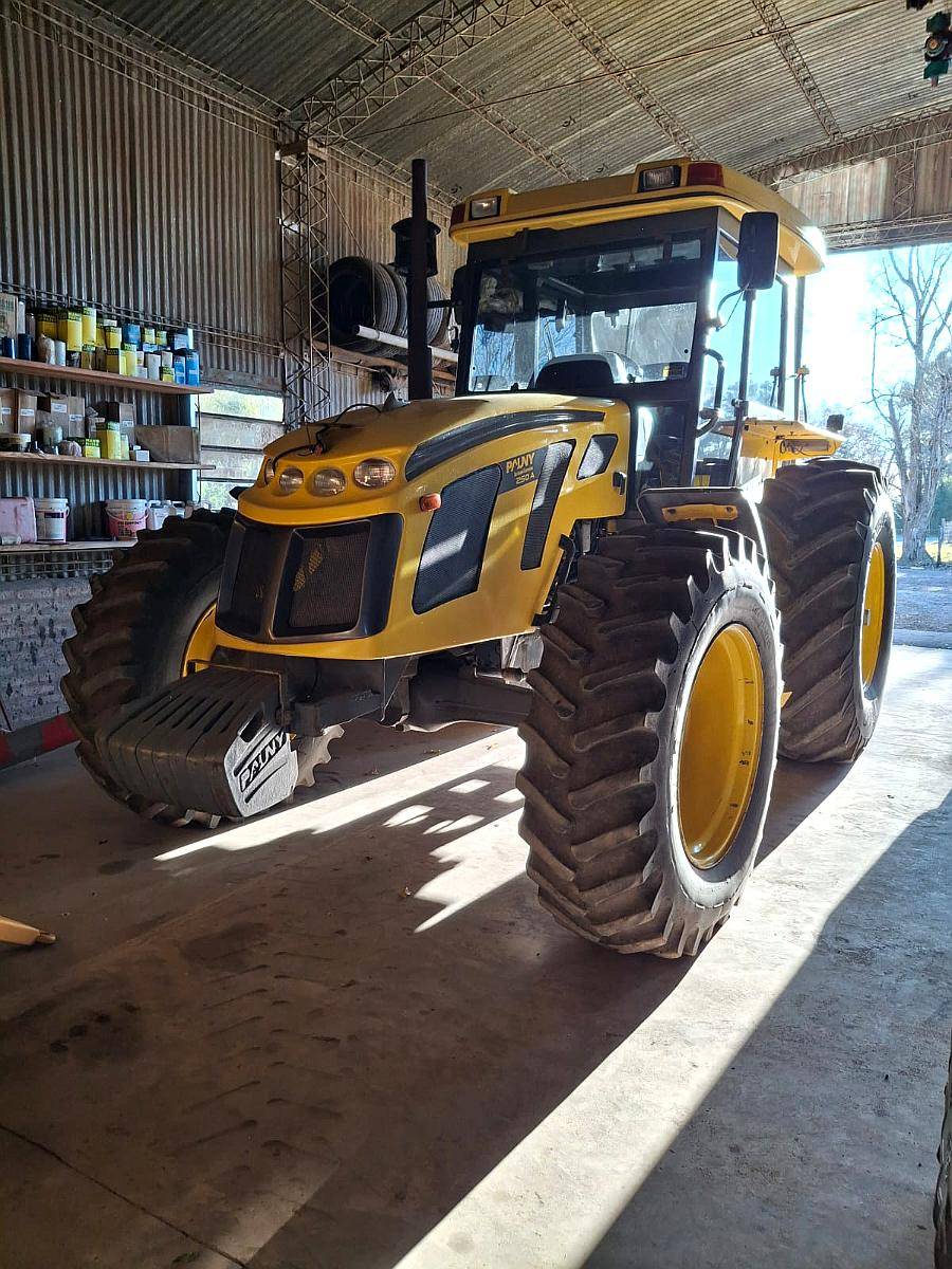 Pauny 250 año 2011. M 9000 HS. Tomo Camioneta