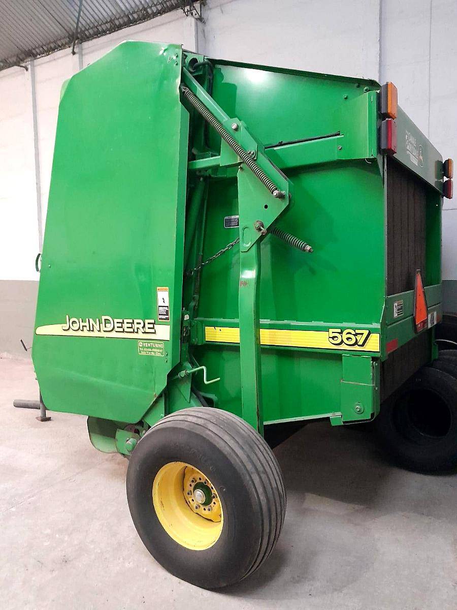 Enrolladora John Deere 567