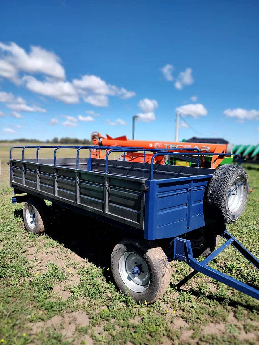 Acoplado Playo 4 X 2 Mts con Barandas Volcables