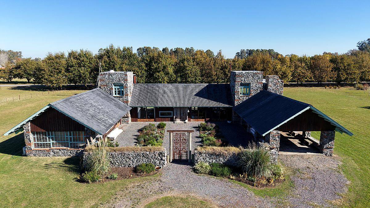 9.948 M2. Exclusiva Chacra de Estilo Campo en la Macarena