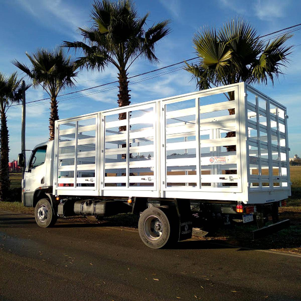 Carrocería Garrafera GYL Todo Puertas Libro
