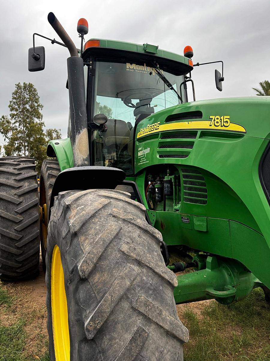 Tractor John Deere 7815 Usado