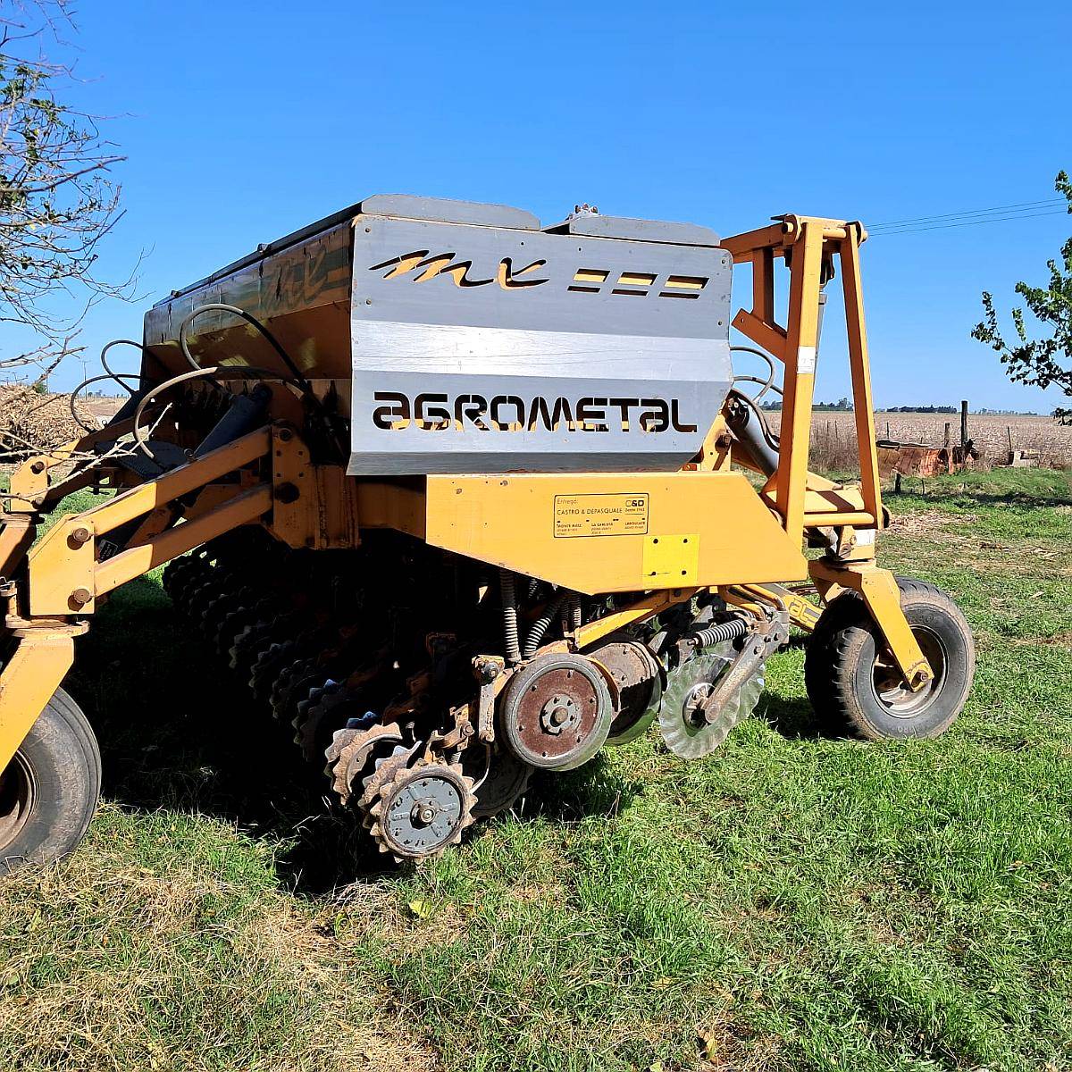 Agrometal 23 a 21 Lineas