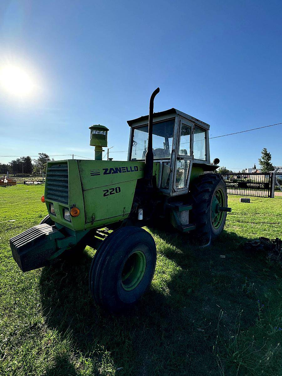 Tractor Zanello 220 C Motor Copia Mercedes Reparado a Nuevo