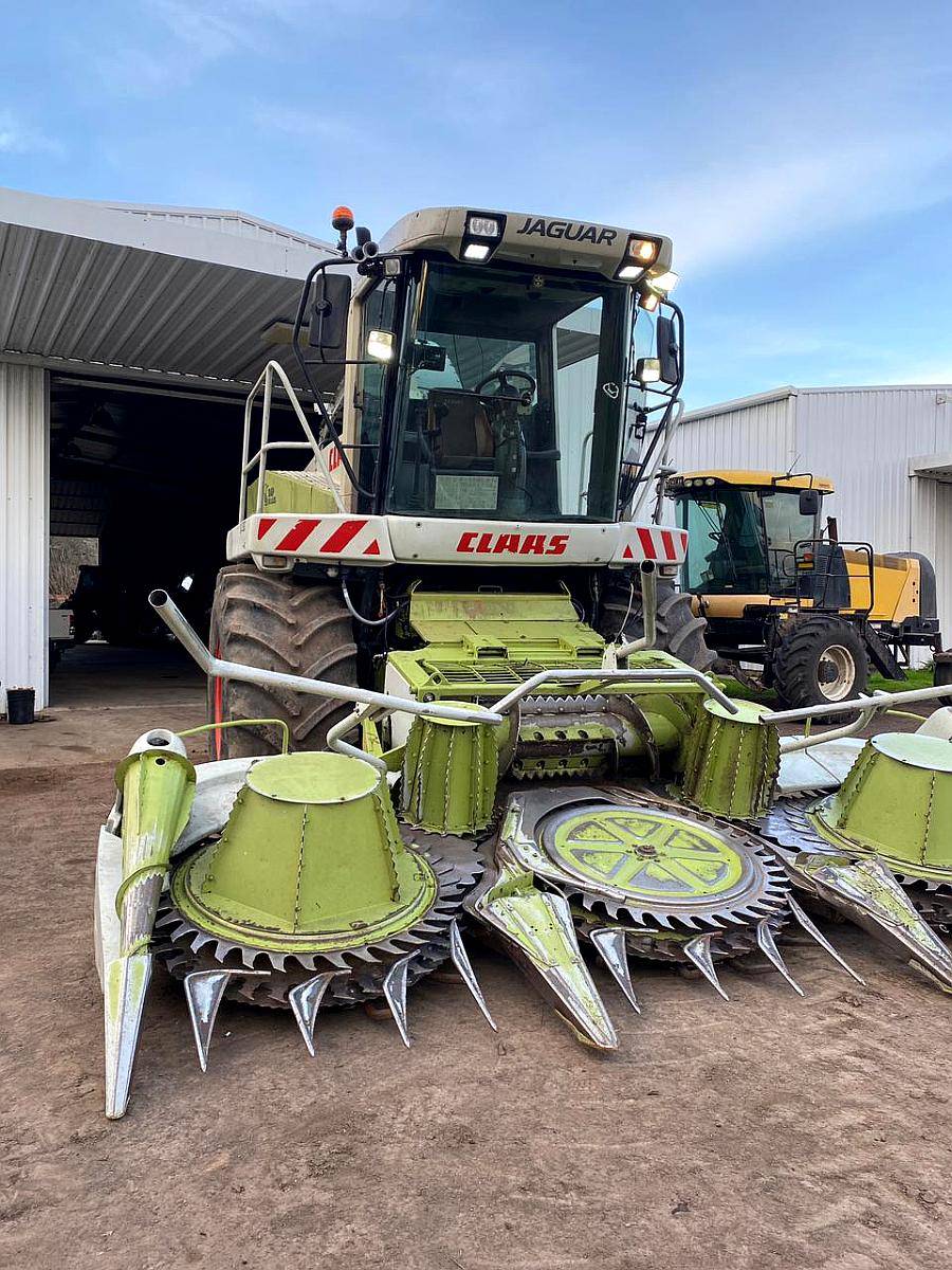 Claas 870 con Motor Nuevo muy Buen Estado