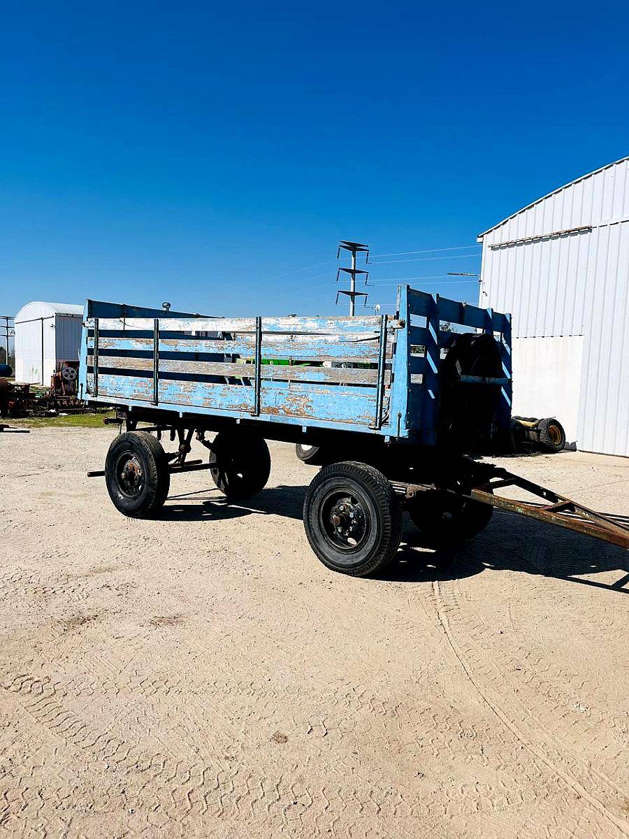 Acoplado Playo 4 Metros por 2 Metros.