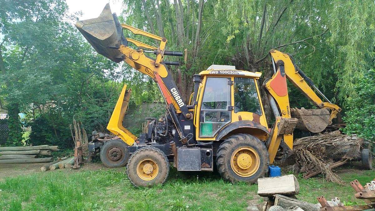 Pala Retroexcavadora Michigan 2017