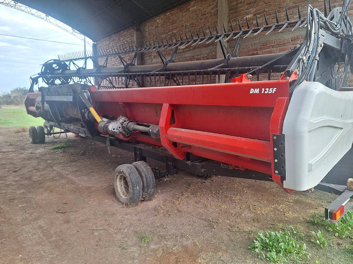 Draper Modelo DM 135f de 35 Pies en muy Buen Estado