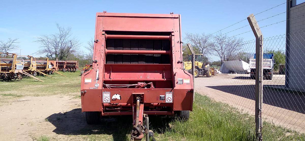 Rotoenfardadora Marca Case Modelo 8465 Autom. Rollo Ancho