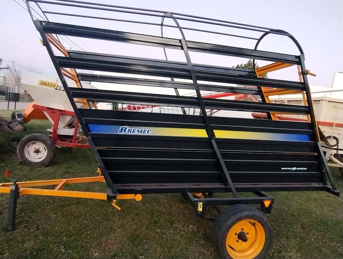 Cargador y Transportador de Hacienda Marca Bremec