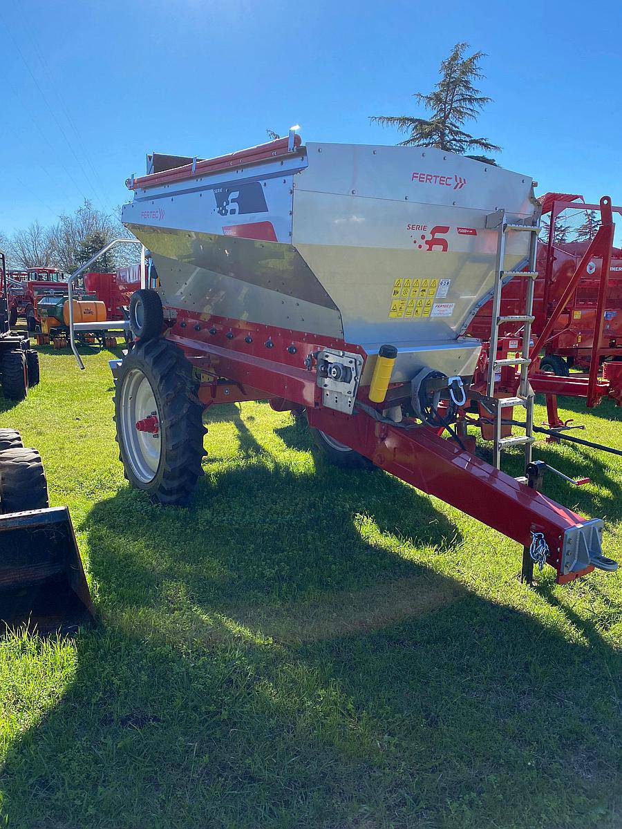Fertilizadora Fertec Serie 6 5000 Lts Disponible