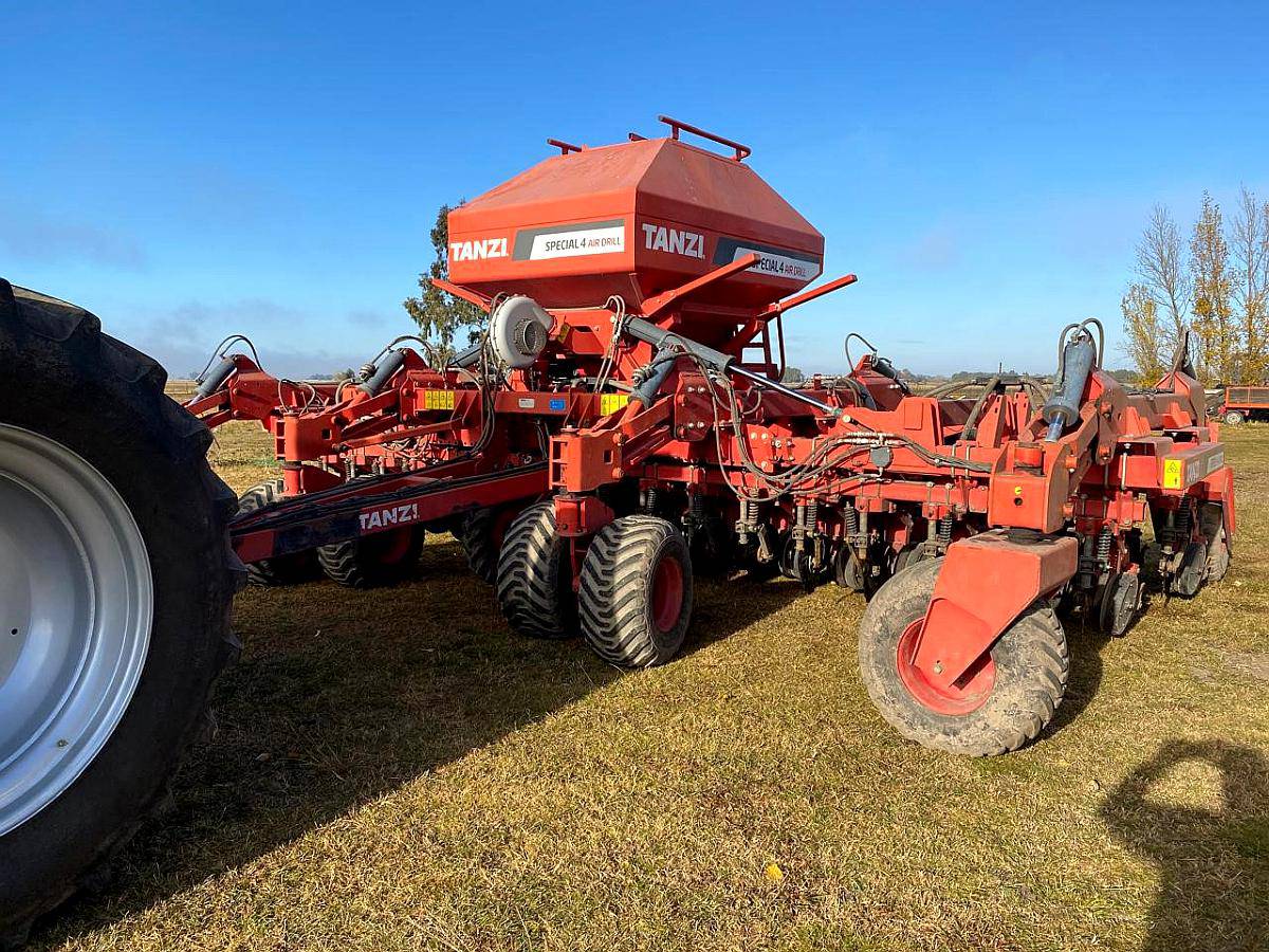 Sembradora Tanzi Special 4 AIR Drill 37 a 21