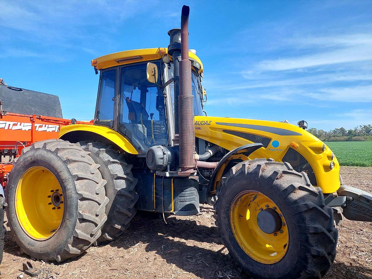 Tractor Pauny Audaz 2200 2020 - 220hp - Piloto - Oportunidad