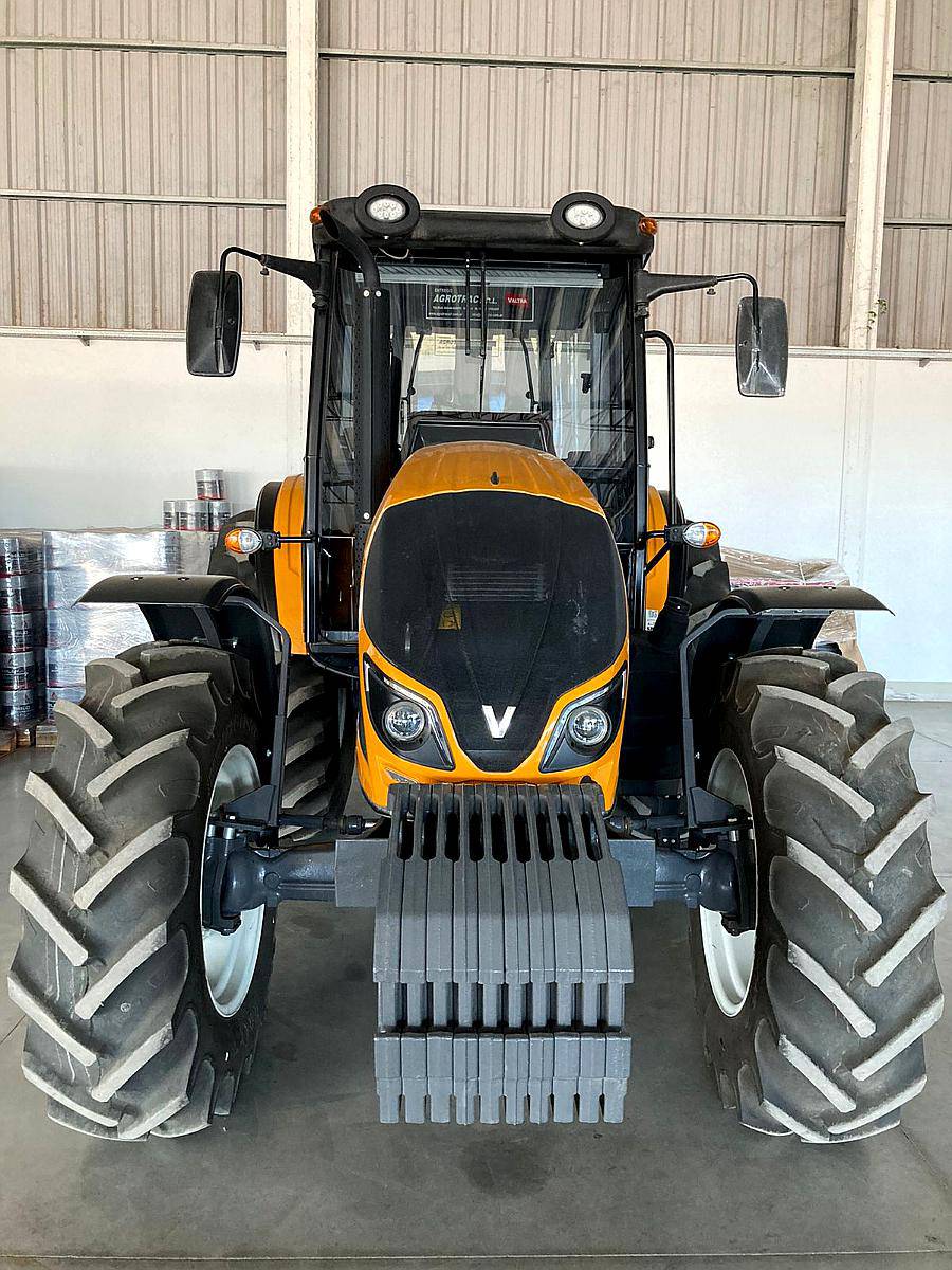 Valtra A124 de 128hp -unidad Disponible-