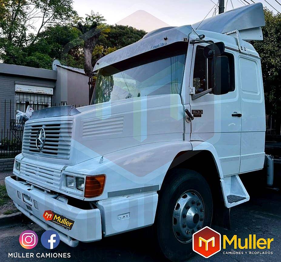 Mercedes Benz LS 1633 año 1999 y Semi Baranda