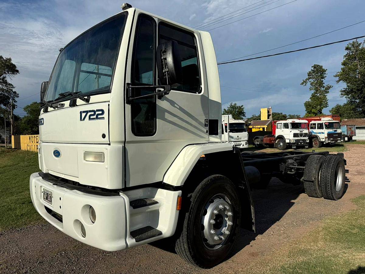 Ford Cargo 1722 Chasis Largo