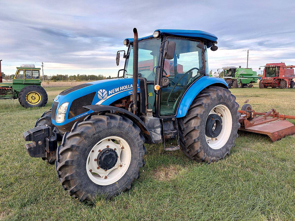 New Holland TD5.100 Cabina Full