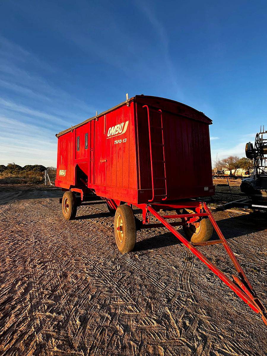 Tolva Ombu TFSO-13 P/semilla y Fertilizante