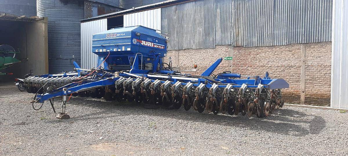 Sembradora Juri 11.4 de 57 a 20. año 2008