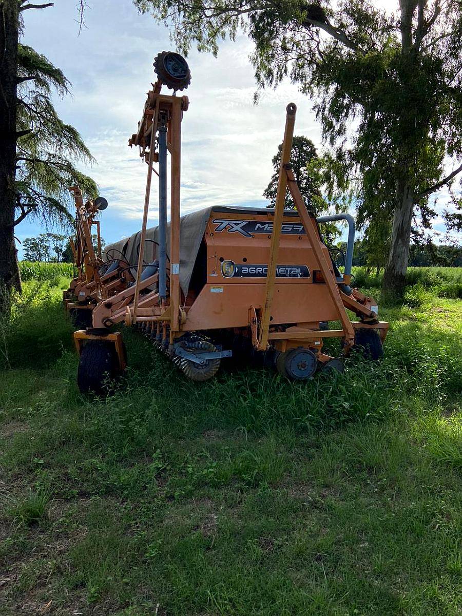 Agrometal Txmega 32 a 35. Fert Simple