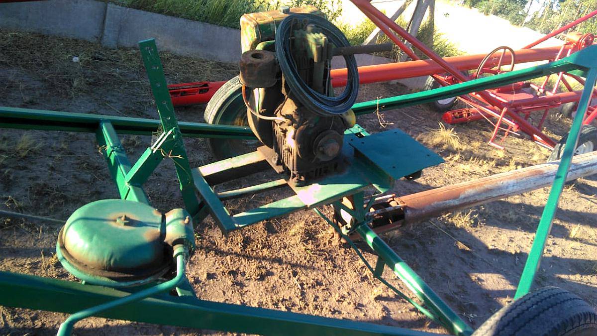 Sinfin Cardanico de 168 MM de 12,4,mt con Motor Villa Diesel