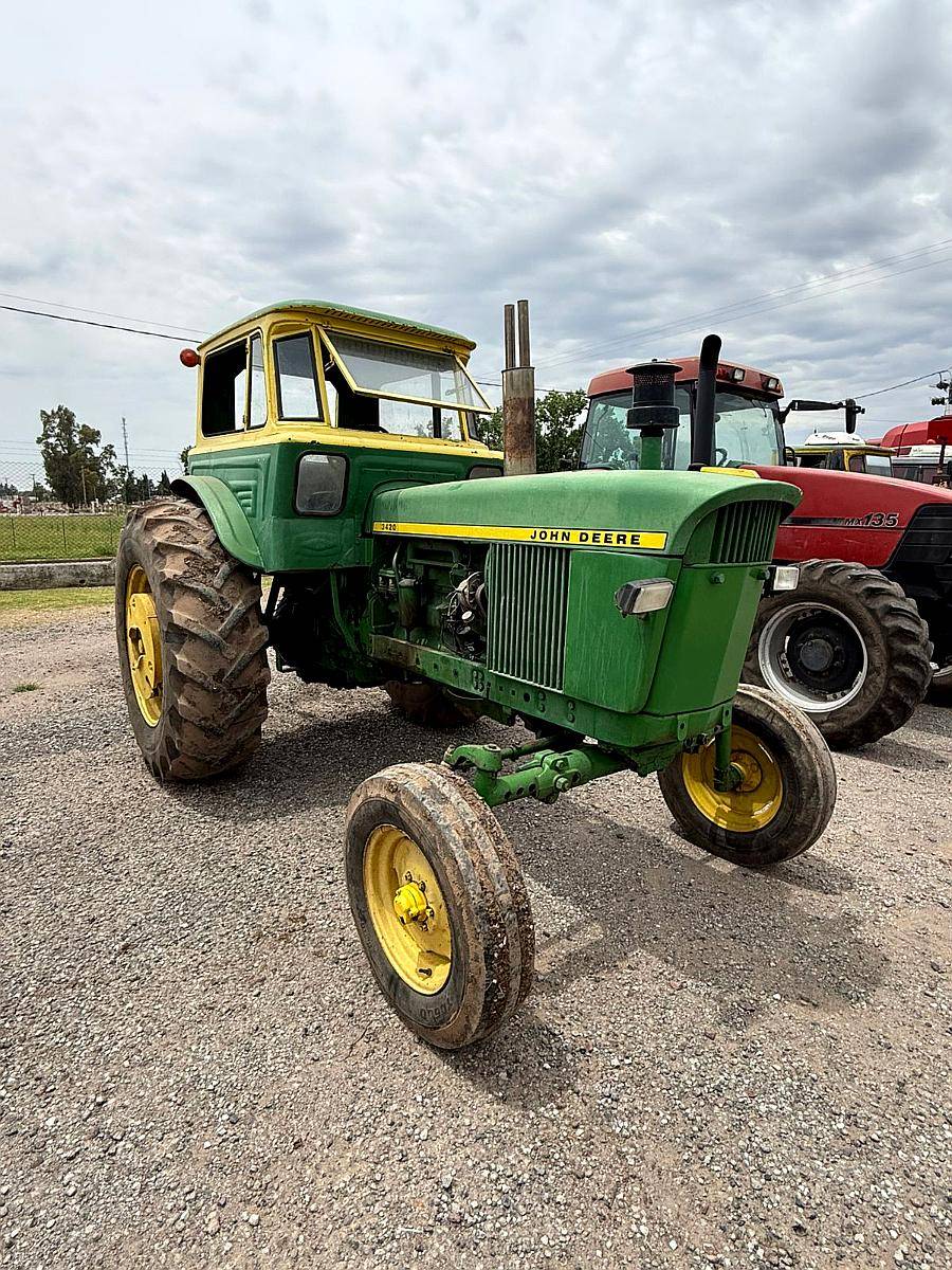 Tractor John Deere 3420