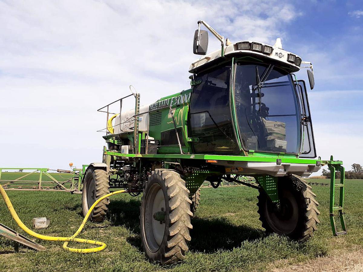 Pulverizadora Metalfor, Múltiple 3000