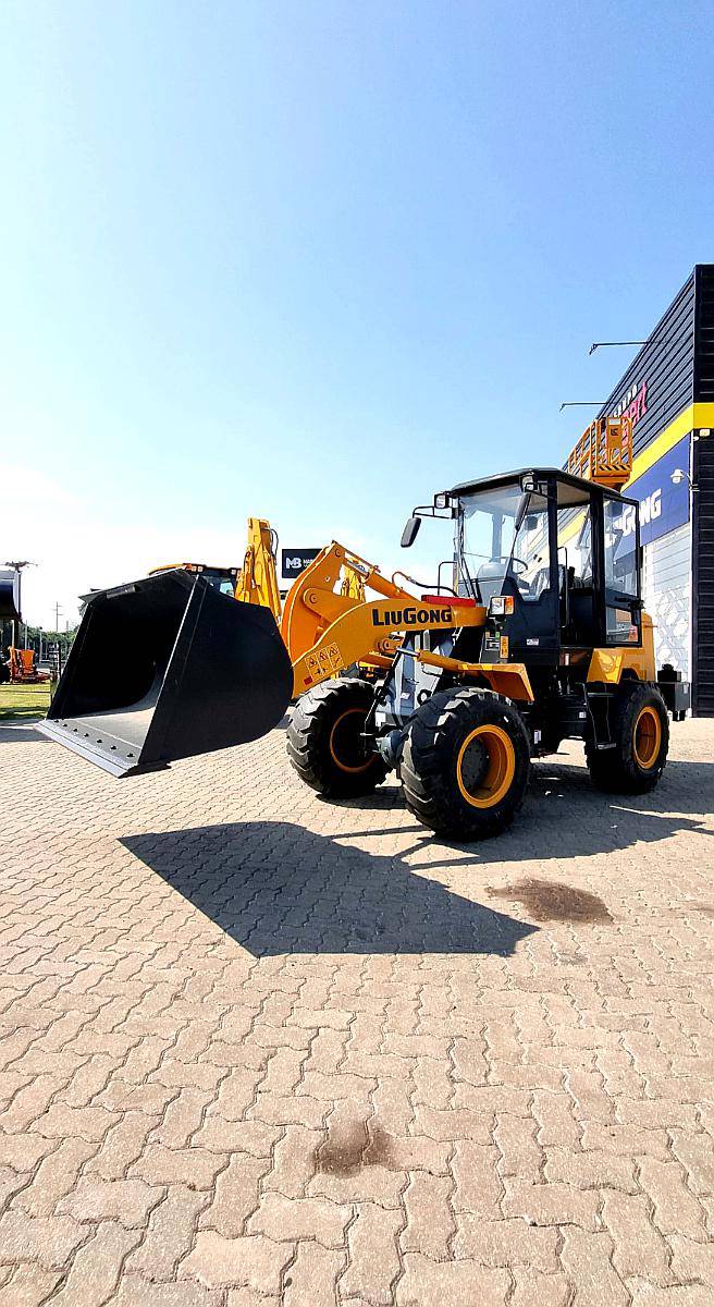 Pala Cargadora - Liugong 816c - Balde 1m - Entrega Inmediata