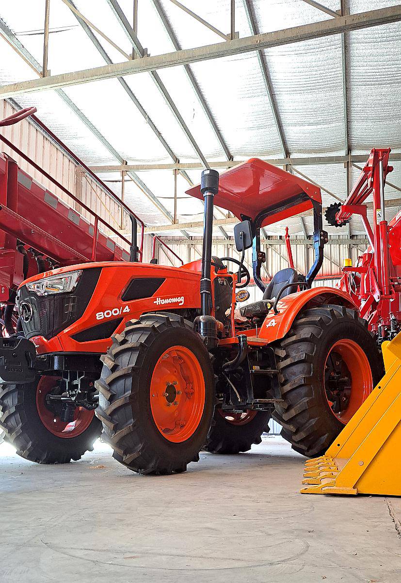 Tractor Hanomag Stark 800/4