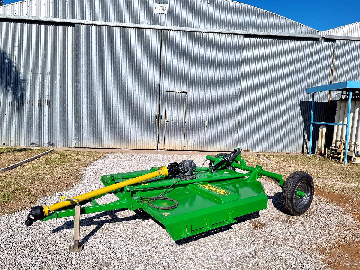 Desmalezadora 2mt de Ancho, Tricorte, Agroar TC2006