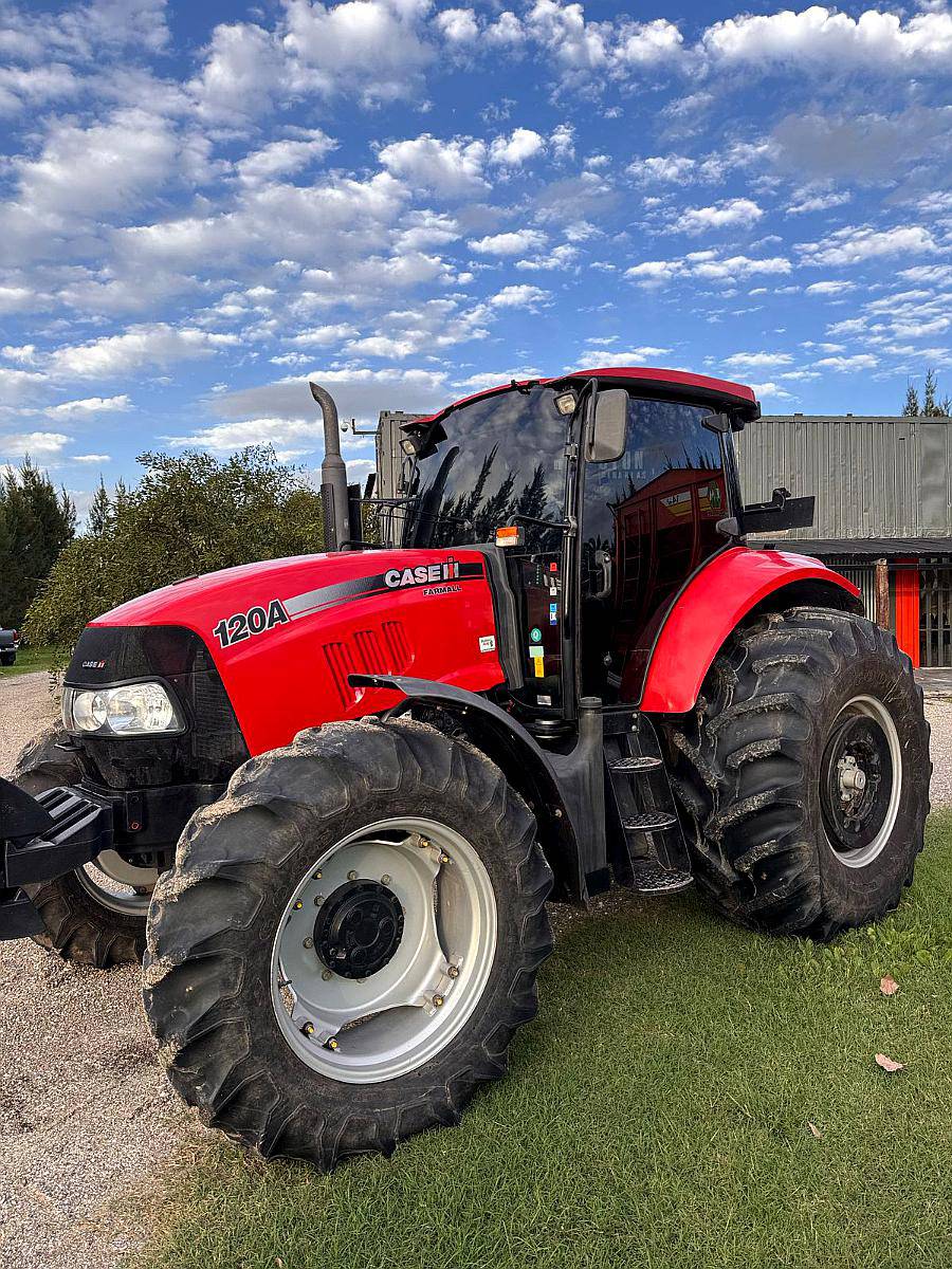 Tractor Case 120 a 2022