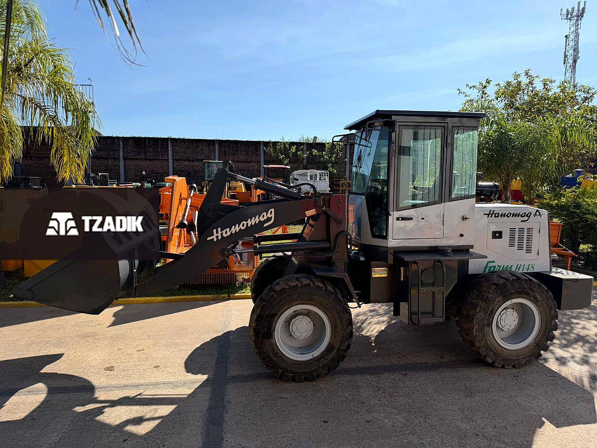Pala Frontal Usada Hanomag H148 4X4 – Excelente Estado