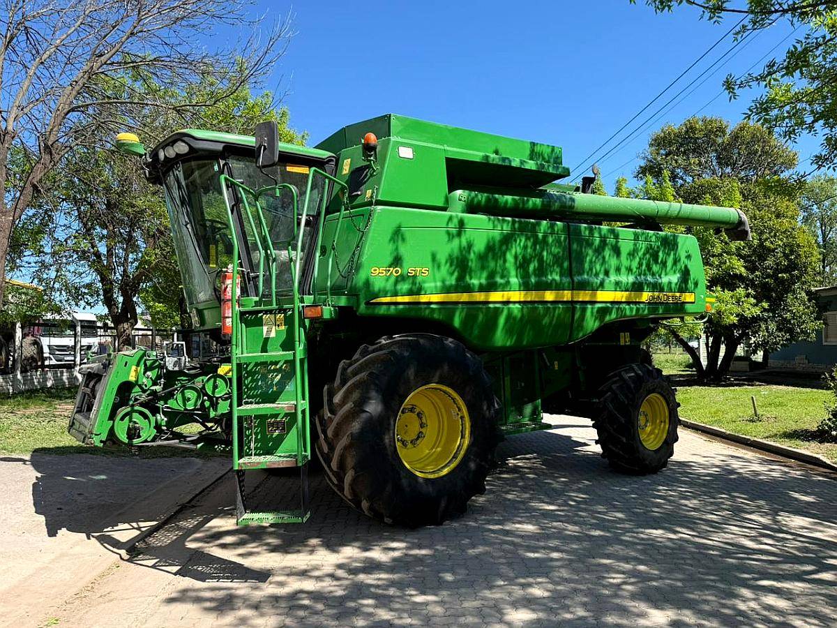 John Deere 9570 STS con Plataforma 630 Flex