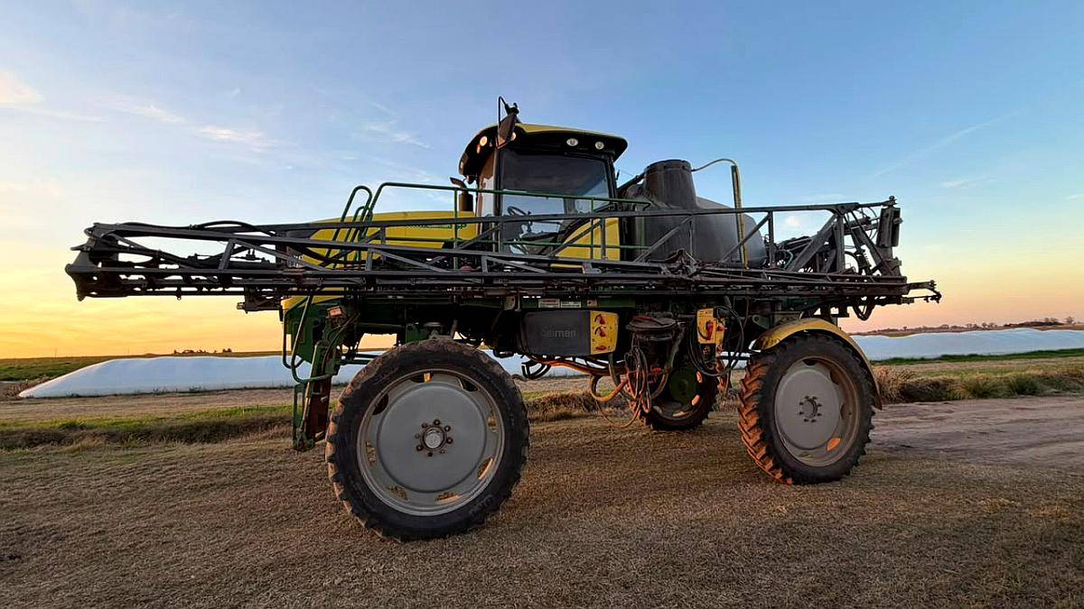 Pulverizadora Autopropulsada Caiman SP 3900 - Financiacion