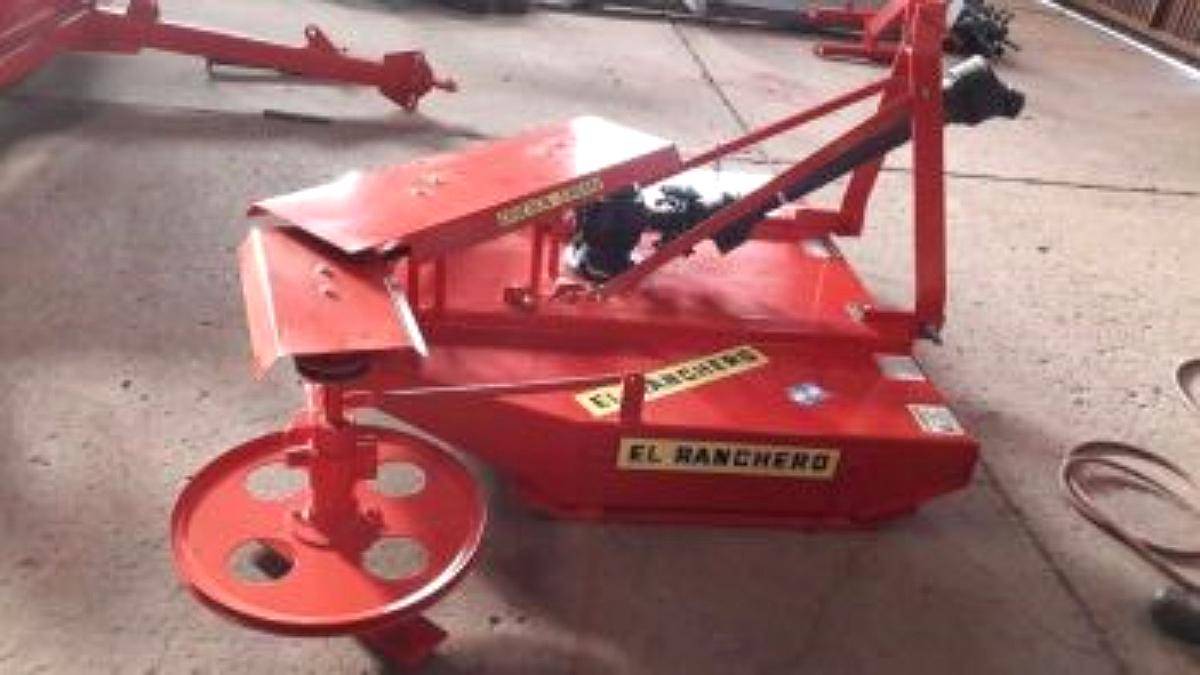 Desmalezadora de 3 Puntos el Ranchero Corte Lateral