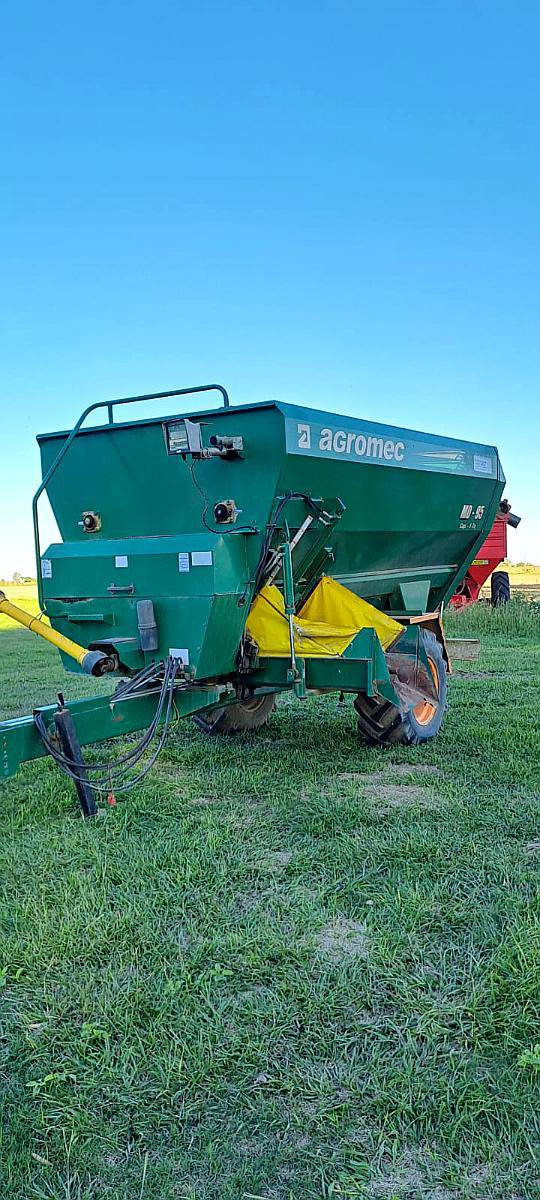Mixer Horizontal Agromec 9.5m