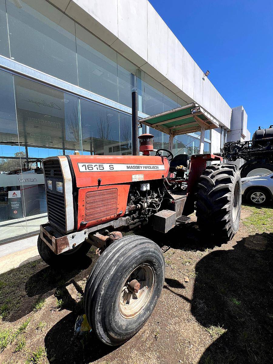 Tractor Massey Ferguson 1615