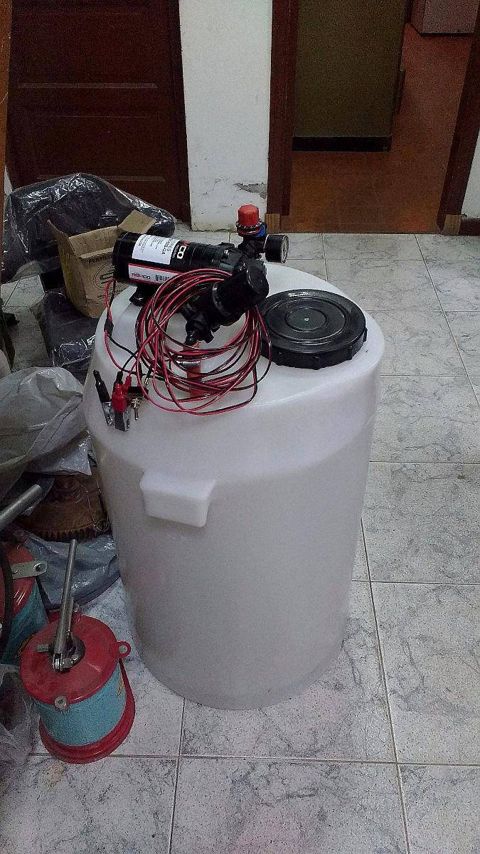 Minifumigador M G para 12 Volts de 120 Litros Bomba Shurflo