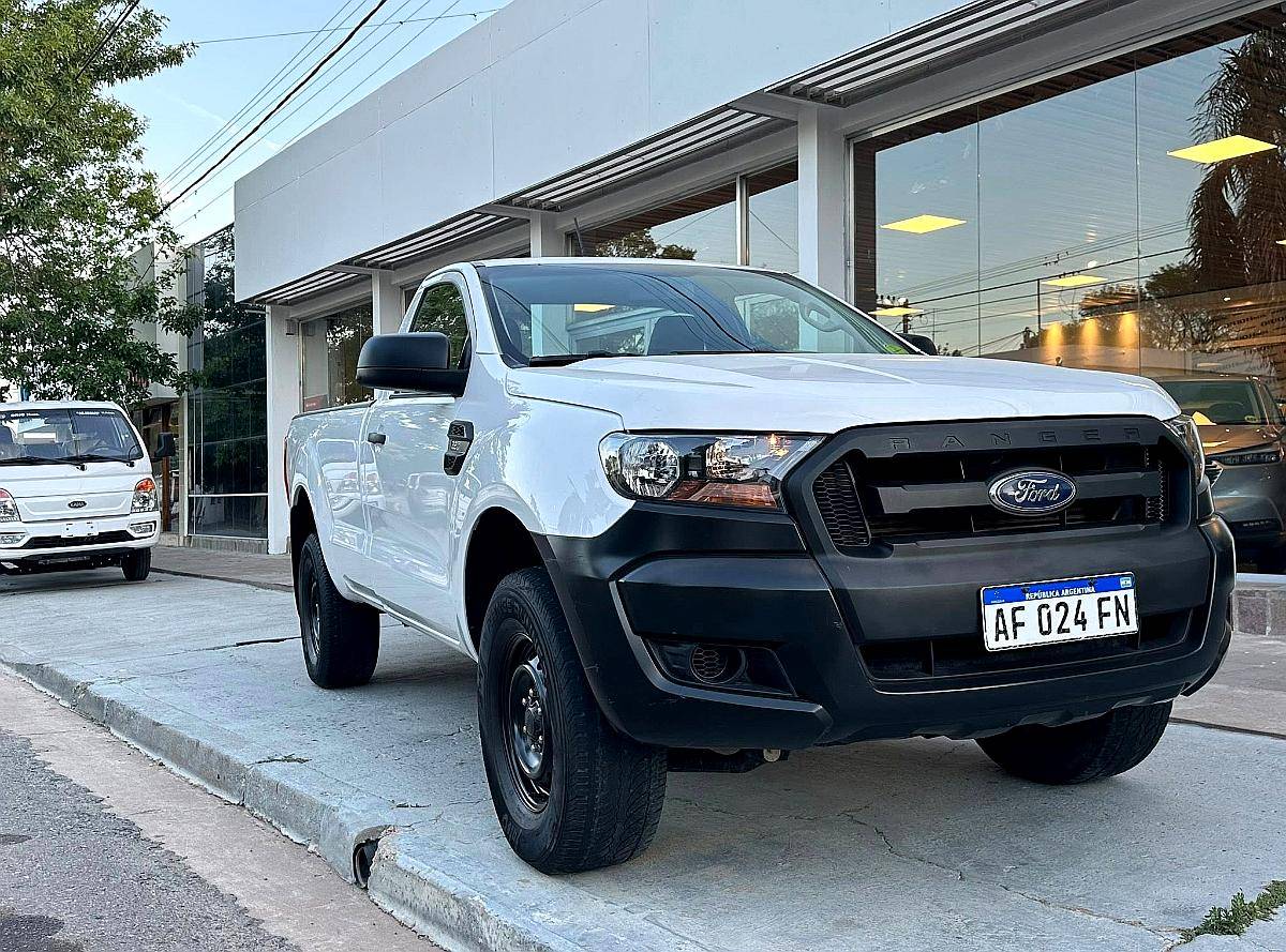 Ranger C/simple 2.2 TDI XL 4X2 año 2021 Unica Orio Hnos