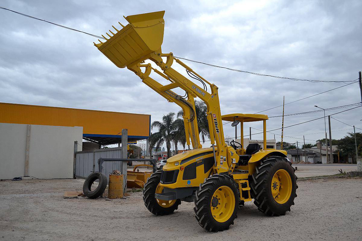 Pala Frontal Tbeh Mod CF 1000 PC con Paralelogramo Nuevo