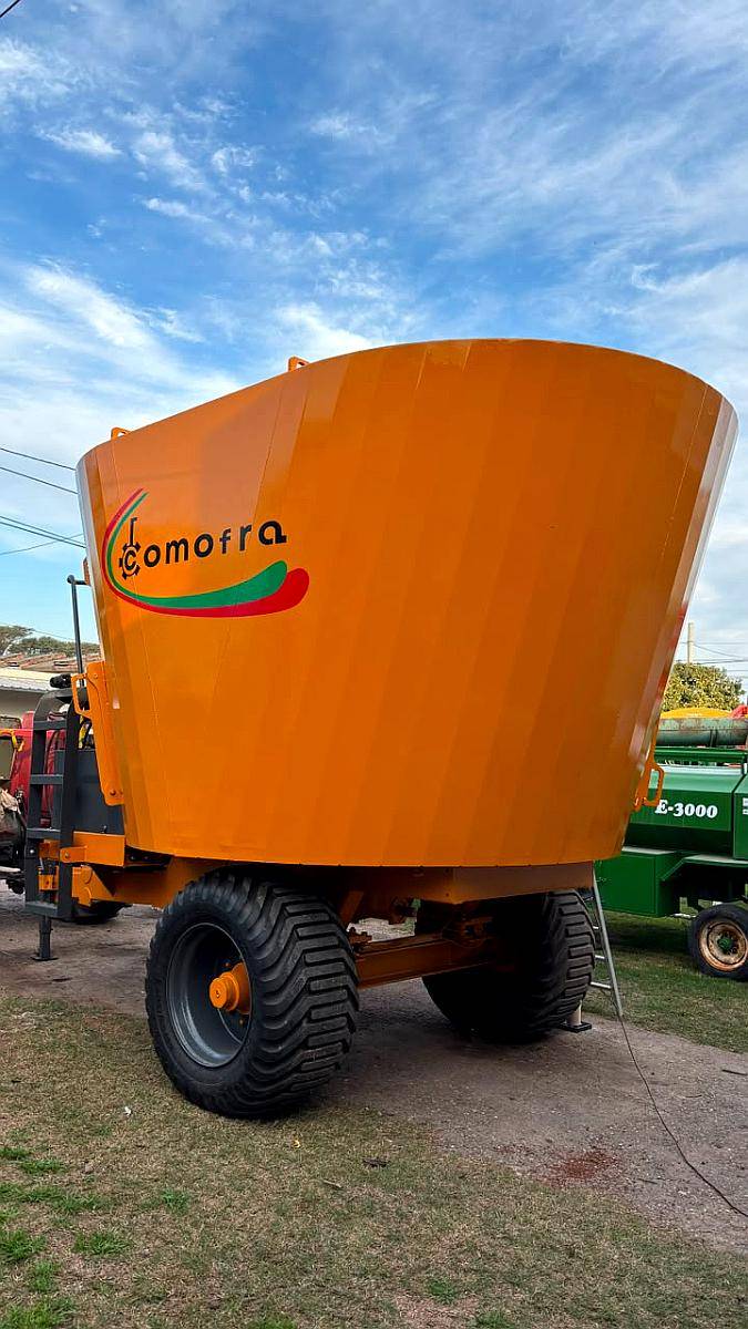 Mixer Vertical Comofra 14m3 Reparado a Nuevo