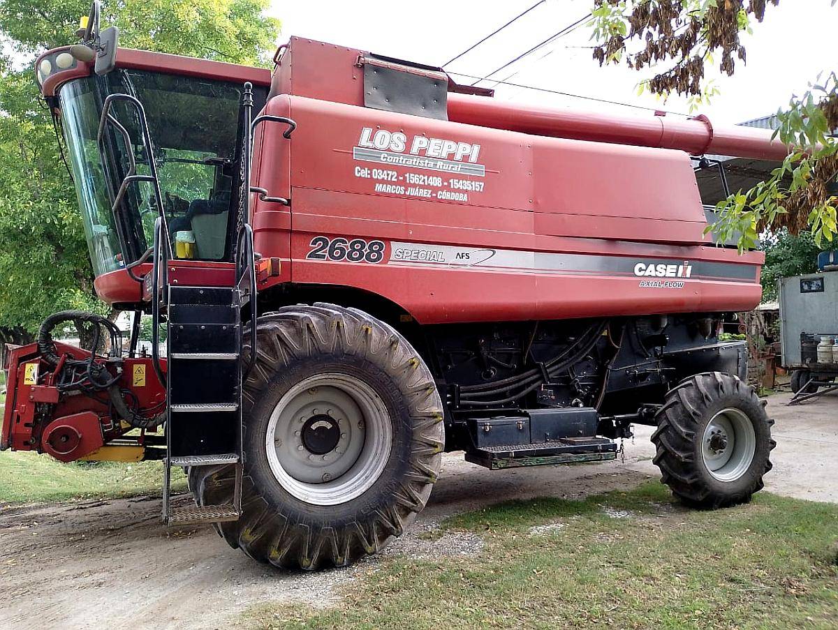 Case IH Axial Flow 2688 - año 2011