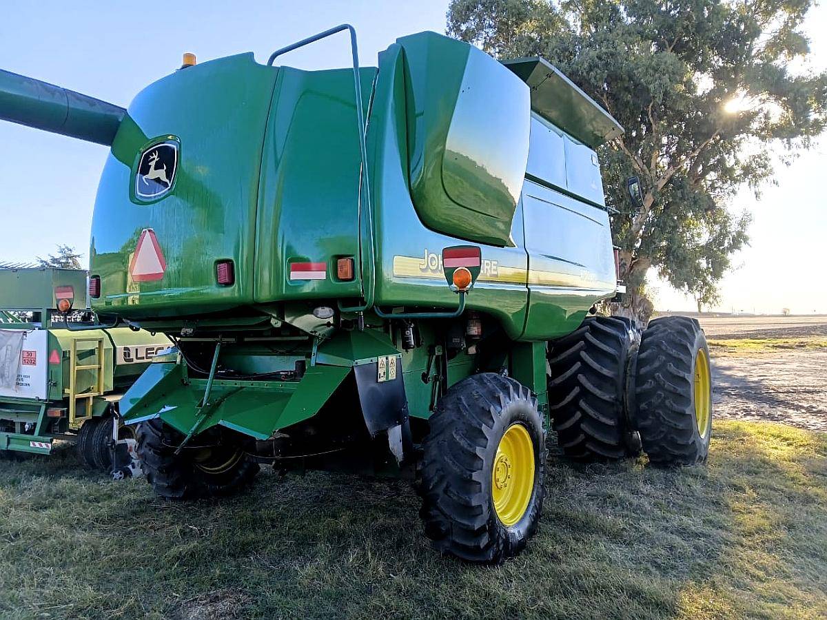 Vendo John Deere 9750