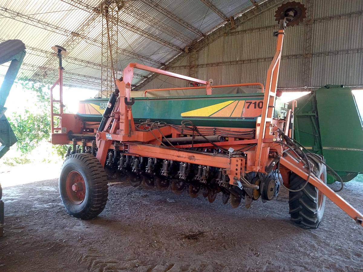 Sembradora Dumaire Modelo 710