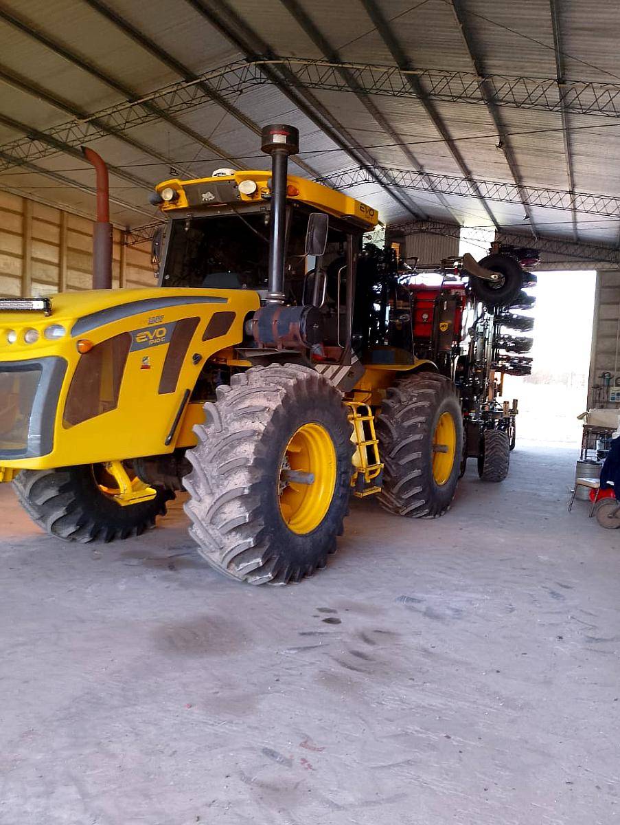 Vendo Tractor Pauny 540-hidráulico Centro Cerrado y Piloto