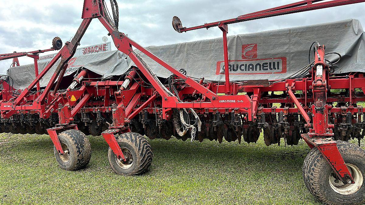 Sembradora Crucianelli año 2017 48 a 20